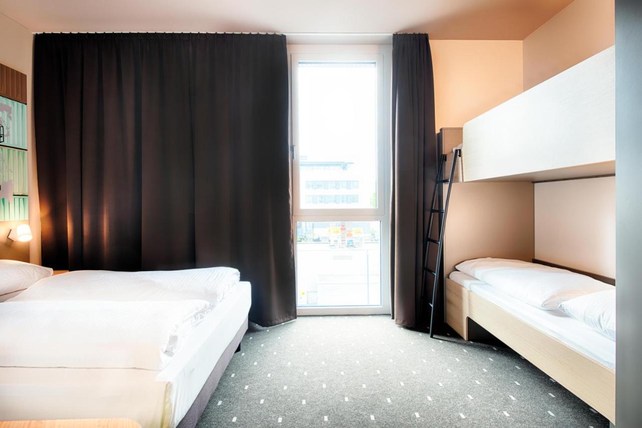 B&B Hotel Stuttgart-Neckarhafen Esterno foto